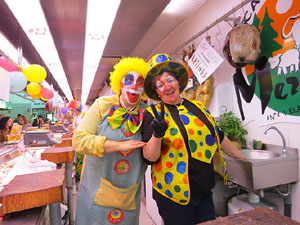 Carnestoltes 2020 a Girona. Disfresses i cercavila pels carrers del Barri Vell