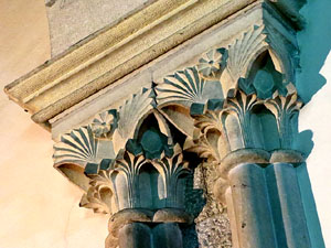 La Casa Salieti, o Casa Audouard, casal del segle XIV reformat per Rafel Mas&oacute;