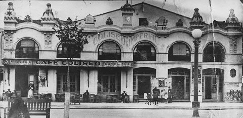 Fa&ccedil;ana del Coliseo Imperial, a la pla&ccedil;a Independ&egrave;ncia. 1928