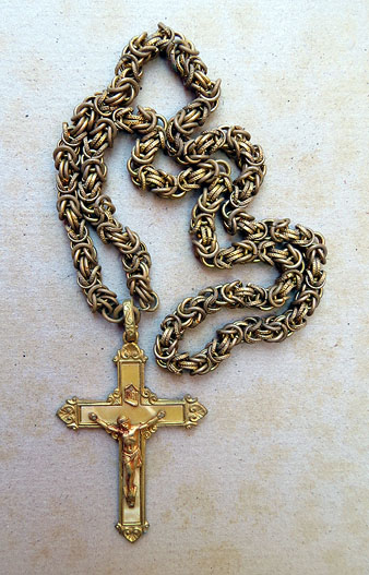Creu pectoral de primera comuni&oacute;. Ca. 1960