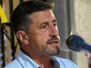 Concentraci&oacute; a la pla&ccedil;a del Vi per la independ&egrave;ncia i la llibertat dels presos pol&iacute;tics