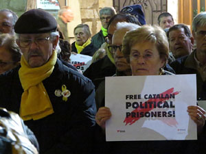 Concentraci&oacute; a la pla&ccedil;a del Vi per la independ&egrave;ncia i la llibertat dels presos pol&iacute;tics