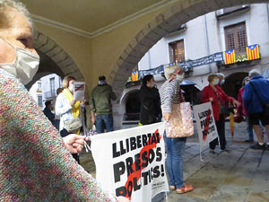 Concentraci&oacute; a la pla&ccedil;a del Vi per la independ&egrave;ncia i la llibertat dels presos pol&iacute;tics