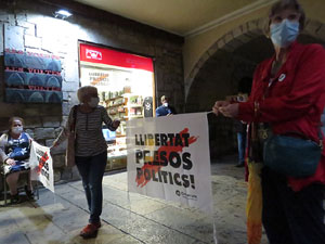 Concentraci&oacute; a la pla&ccedil;a del Vi per la independ&egrave;ncia i la llibertat dels presos pol&iacute;tics