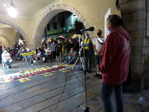 Concentraci&oacute; a la pla&ccedil;a del Vi per la independ&egrave;ncia i la llibertat dels presos pol&iacute;tics