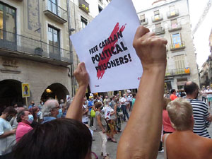 Concentraci&oacute; a la pla&ccedil;a del Vi per la independ&egrave;ncia i la llibertat dels presos pol&iacute;tics