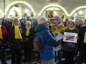 Concentraci&oacute; a la pla&ccedil;a del Vi per la independ&egrave;ncia i la llibertat dels presos pol&iacute;tics