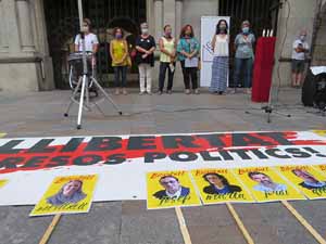 Concentraci&oacute; a la pla&ccedil;a del Vi per la independ&egrave;ncia i la llibertat dels presos pol&iacute;tics