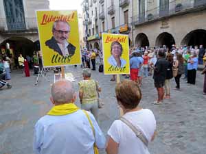 Concentraci&oacute; a la pla&ccedil;a del Vi per la independ&egrave;ncia i la llibertat dels presos pol&iacute;tics