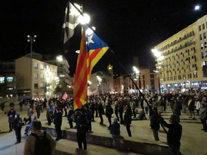 Concentraci&oacute; a la pla&ccedil;a de l'U d'octubre de 2017 per la independ&egrave;ncia i la llibertat dels presos pol&iacute;tics