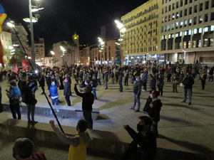 Concentraci&oacute; a la pla&ccedil;a de l'U d'octubre de 2017 per la independ&egrave;ncia i la llibertat dels presos pol&iacute;tics