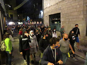 Concentraci&oacute; contra el 155 davant la subdelegaci&oacute; dels govern espanyol a la Gran Via de Jaume I