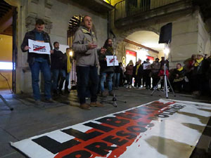 Concentraci&oacute; a la pla&ccedil;a del Vi per la independ&egrave;ncia i la llibertat dels presos pol&iacute;tics