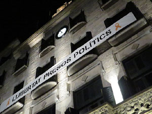 Concentraci&oacute; a la pla&ccedil;a del Vi per la independ&egrave;ncia i la llibertat dels presos pol&iacute;tics