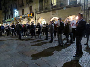 Concentraci&oacute; a la pla&ccedil;a del Vi per la independ&egrave;ncia i la llibertat dels presos pol&iacute;tics