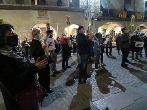 Concentraci&oacute; a la pla&ccedil;a del Vi per la independ&egrave;ncia i la llibertat dels presos pol&iacute;tics