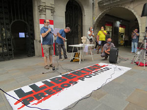 Concentraci&oacute; a la pla&ccedil;a del Vi per la independ&egrave;ncia i la llibertat dels presos pol&iacute;tics
