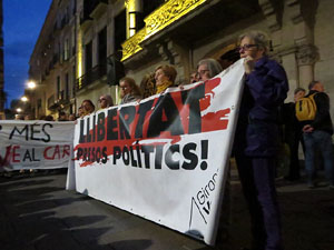 Concentraci&oacute; a la pla&ccedil;a del Vi per la independ&egrave;ncia i la llibertat dels presos pol&iacute;tics