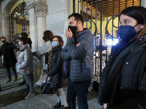 Concentraci&oacute; a la pla&ccedil;a del Vi per la independ&egrave;ncia i la llibertat dels presos pol&iacute;tics