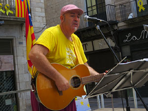 Diada Nacional 2020. Concentraci&oacute; a la pla&ccedil;a del Vi, lectura del manifest i cant de Els Segadors