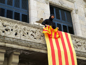 Diada Nacional 2020. Concentraci&oacute; a la pla&ccedil;a del Vi, lectura del manifest i cant de Els Segadors