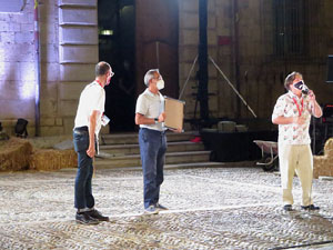 Festival Fitag 2020. Inauguraci&oacute; a les escales de la Catedral