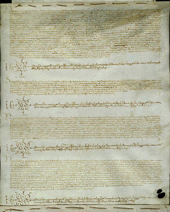 22 de febrer de 1494. Joan Almar, mercader ciutad&agrave; de Girona i s&iacute;ndic dels remences, ven a Benet Sim&oacute;, prevere de la Seu de Girona, dues cases contig&uuml;es, situades al carrer de Sant Lloren&ccedil; per 300 lliures. Aquestes cases afronten [...] al sud amb el pati on havia estat la sinagoga o escola vella dels jueus, a l'oest amb la muralla de les Ballesteries [...]