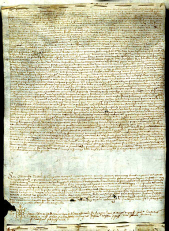 06/10/1557. Joan Martorell, Bartomeu Muralles, canonge, Montserrat Borrull i Joan Roca, preveres beneficiats de la col&middot;legiata de Sant Feliu de Girona, venen a Joan Ribot, cavaller de la parr&ograve;quia de Foix&agrave;, una torre, situada al mur vell pel preu de 10 lliures de Barcelona. La torre afronta a l'est amb el carrer de Sant Lloren&ccedil;, al sud amb el pati del difunt Nicolau Roca, notari, i amb la casa de Bernat Ribot, canonge de la Seu, a l'oest amb el mur vell i al nord amb la casa de Gabriel Sabut, escriv&agrave; de la c&uacute;ria eclesi&agrave;stica de Girona, i amb la casa dels hereus d'Andreu Vidal, beneficiat de la Seu de Girona