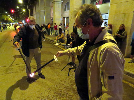 Concentraci&oacute; i encesa de toxes en commemoraci&oacute; del l'1-O del 2017