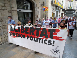 Concentraci&oacute; a la pla&ccedil;a del Vi per la independ&egrave;ncia i la llibertat dels presos pol&iacute;tics