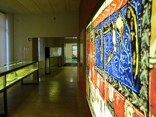 Vista parcial de la sala dedicada a la fam&iacute;lia