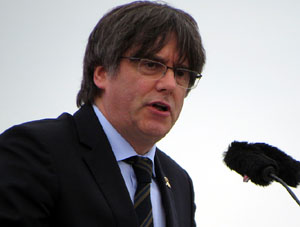 Acte del Consell per la Rep&uacute;blica Catalana a Perpiny&agrave; amb el President Carles Puigdemont i els consellers Clara Ponsat&iacute; i Toni Com&iacute;n