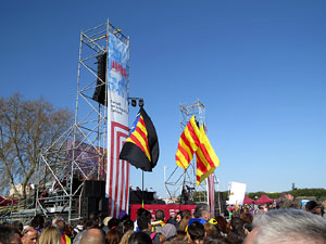 Acte del Consell per la Rep&uacute;blica Catalana a Perpiny&agrave; amb el President Carles Puigdemont i els consellers Clara Ponsat&iacute; i Toni Com&iacute;n