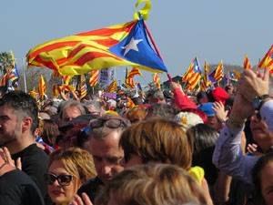 Acte del Consell per la Rep&uacute;blica Catalana a Perpiny&agrave; amb el President Carles Puigdemont i els consellers Clara Ponsat&iacute; i Toni Com&iacute;n