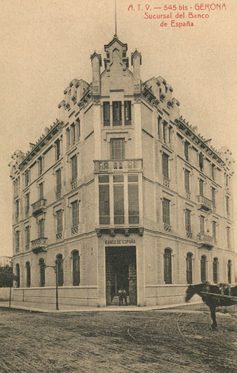 Fa&ccedil;ana de l'edifici del Banc d'Espanya a la pla&ccedil;a del Marqu&egrave;s de Camps. 1902-1910