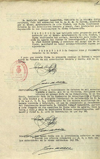 Primera p&agrave;gina de l'expedient de depuraci&oacute; de Ricard Giralt Casades&uacute;s, arquitecte municipal. Proposta de sanci&oacute;: 1 any de suspensi&oacute; de feina i sou i 5 anys de postergaci&oacute;. 1939-1943