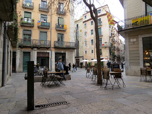 La pla&ccedil;a de l'Oli