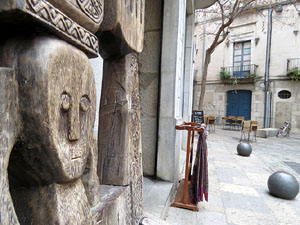 La pla&ccedil;a de l'Oli