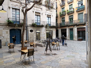La pla&ccedil;a de l'Oli