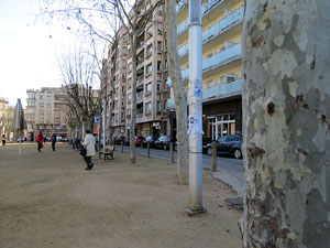 La pla&ccedil;a del poeta Marquina, antiga pla&ccedil;a de l'Estaci&oacute; o del Carril