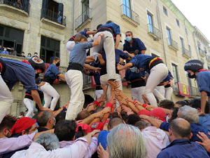 Fires de Sant Narc&iacute;s 2021. Diada castellera amb Marrecs de salt, Minyons de Terrassa i Capgrossos de Matar&oacute;