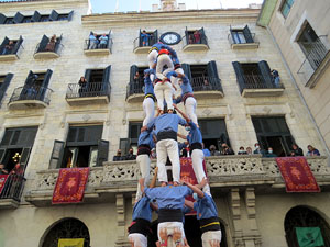 Fires de Sant Narc&iacute;s 2021. Diada castellera amb Marrecs de salt, Minyons de Terrassa i Capgrossos de Matar&oacute;