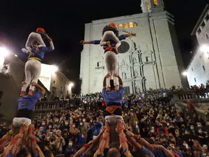 Fires de Sant Narc&iacute;s 2021. Pilar a les escales de la Catedral