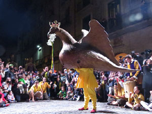 Fires de Sant Narc&iacute;s 2021. Ball de l'&agrave;liga, capgrossos i gegants