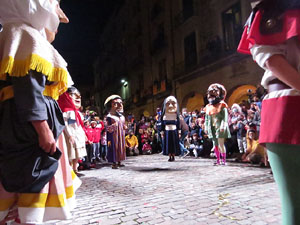 Fires de Sant Narc&iacute;s 2021. Ball de l'&agrave;liga, capgrossos i gegants