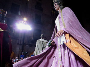 Fires de Sant Narc&iacute;s 2021. Ball de l'&agrave;liga, capgrossos i gegants