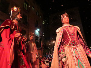 Fires de Sant Narc&iacute;s 2021. Ball de l'&agrave;liga, capgrossos i gegants