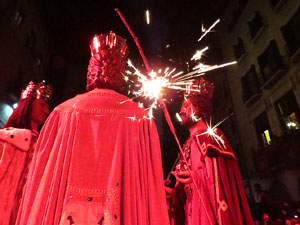 Fires de Sant Narc&iacute;s 2021. Ball de l'&agrave;liga, capgrossos i gegants