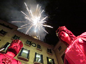 Fires de Sant Narc&iacute;s 2021. Ball de l'&agrave;liga, capgrossos i gegants