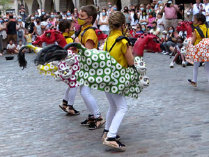 Arribada de la Flama del Canig&oacute; 2021 a la pla&ccedil;a del Vi